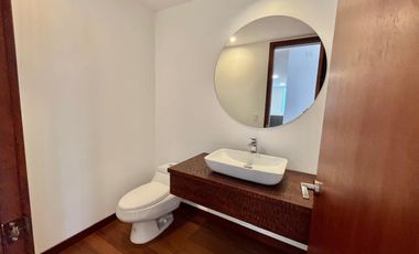 Venta Duplex de Lujo fc Gonzales Suarez US$ 550000