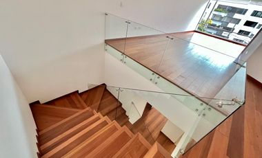 Venta Duplex de Lujo fc Gonzales Suarez US$ 550000