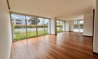 Venta Duplex de Lujo fc Gonzales Suarez US$ 550000