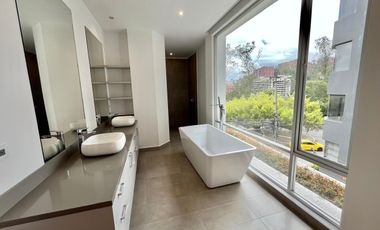 Venta Duplex de Lujo fc Gonzales Suarez US$ 550000