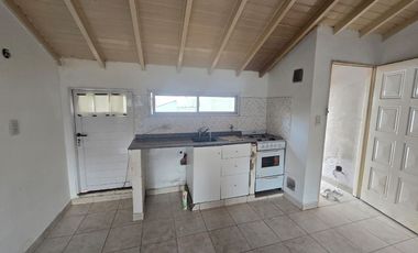 Departamento Tipo Casa en alquiler en Wilde Centro