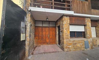 Departamento Tipo Casa en alquiler en Wilde Centro