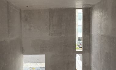 CASA ESTILO LOFT EN VENTA CON RECAMARA EN PLANTA BAJA, JURIQUILLA