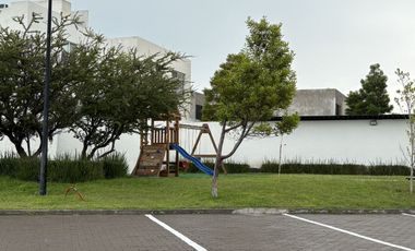 CASA ESTILO LOFT EN VENTA CON RECAMARA EN PLANTA BAJA, JURIQUILLA