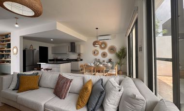 Venta de casa en Cancun AVENIDA HUAYACAN