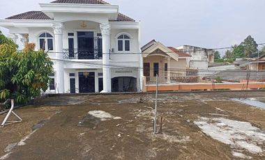 DIJUAL RUMAH HOOK KOMPLEK KENTEN PERMAI KALIDONI PALEMBANG