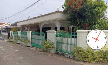 DIJUAL RUMAH HOOK KOMPLEK KENTEN PERMAI KALIDONI PALEMBANG