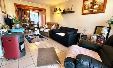 Casa en Venta en ACOGEDORA, BUEN ESTADO, BUEN BARRIO, Hermosas Vistas, Juegos, Parques, Las Vizcachas, Puente Alto