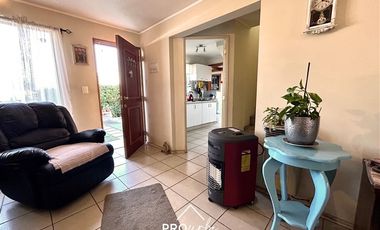 Casa en Venta en ACOGEDORA, BUEN ESTADO, BUEN BARRIO, Hermosas Vistas, Juegos, Parques, Las Vizcachas, Puente Alto