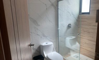 CASA EN VENTA NUEVA PALMA REAL  CERR. BISONTE