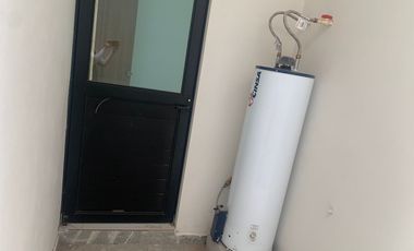 CASA EN VENTA NUEVA PALMA REAL  CERR. BISONTE