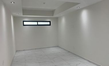 CASA EN VENTA NUEVA PALMA REAL  CERR. BISONTE