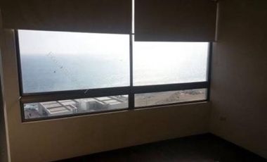 ARRIENDO DEPARTAMENTO FRENTE AL MAR