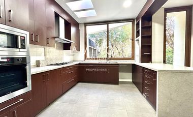Casa en Arriendo en Hacienda