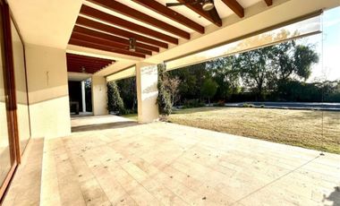 Casa en Arriendo en Hacienda