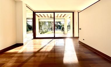 Casa en Arriendo en Hacienda