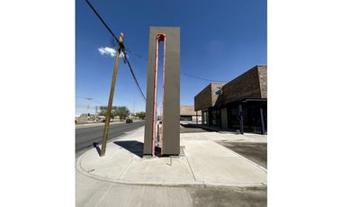 Local de 61 M en Plaza Paseo Acacia  Juárez Chih.