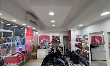 Arriendo Local Comercial, Santa Lucia, Santiago