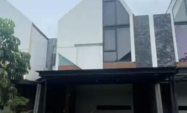 Dijual Rumah Bagus Siap Huni di Grand Trevista Rempoa