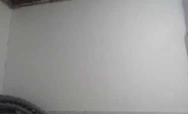 Bodega en Venta  o renta Frente a la nave mayor de dulces de la Merced, casi abajo del reloj, rodeada de varias bodegas más de dulces.