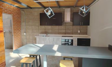 Loft en venta en condominio en Lomas de Cortes