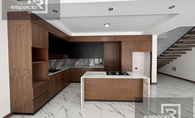 CASA EN VENTA EN TORRALBA