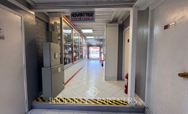 Arriendo Excelente Local Comercial en plena Calle Principal Balmaceda