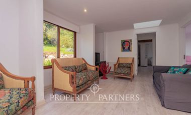 Impresionante casa en condominio de Sta Rita Las Majadas Pirque