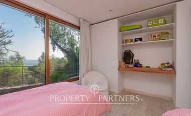 Impresionante casa en condominio de Sta Rita Las Majadas Pirque