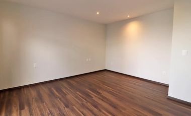 LA CASA DEL ÁRBOL, EN VENTA, ZONA ALTOZANO-MORELIA