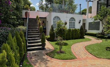 Casa en venta en loma de vallescondido