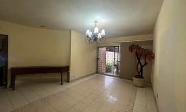 Casa en venta en Villa Jardín – Fraccionamiento privado en Torreón, Coahuila