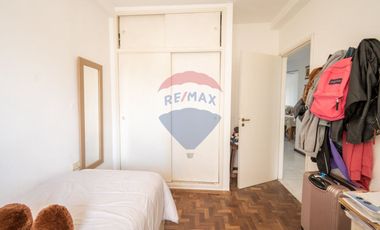 Semipiso de 2 dormitorios en venta en zona Centro