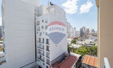 Semipiso de 2 dormitorios en venta en zona Centro