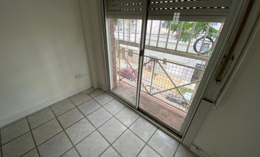 ALQUILER CIUDADELA 2 AMB al FRENTE SEGURO CAUCION