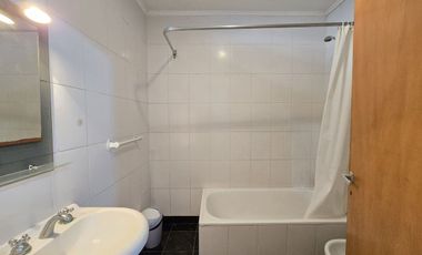 CASA 3 AMBIENTES EN VENTA EN BERAZATEGUI CON PATIO