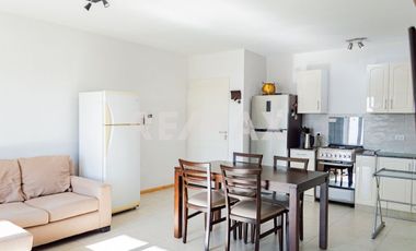 Venta - Dpto 1 dorm + cochera - Centro Oeste - Nqn