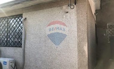 CASA CON PISCINA, QUINCHO Y COCINA RENOVADA