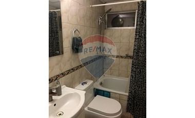 CASA CON PISCINA, QUINCHO Y COCINA RENOVADA