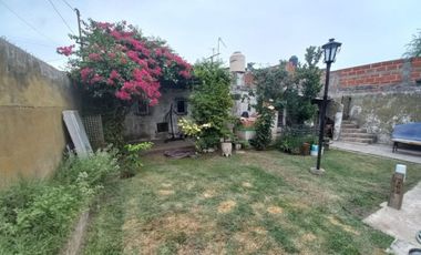 CASA 4 AMBIENTES EN VENTA APTA CREDITO