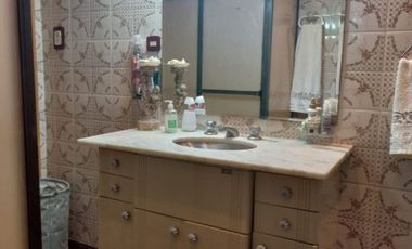 CASA 4 AMBIENTES EN VENTA APTA CREDITO