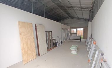LOCAL CON POSIBILIDAD DE VIVIENDA EN SAN VICENTE