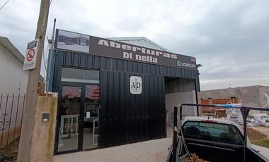 LOCAL CON POSIBILIDAD DE VIVIENDA EN SAN VICENTE