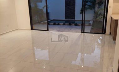 Venta casa 5 recs y 5.5 baños en Residencial RIO, Cancún Quintana Roo