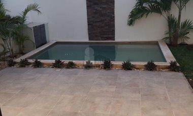 Venta casa 5 recs y 5.5 baños en Residencial RIO, Cancún Quintana Roo