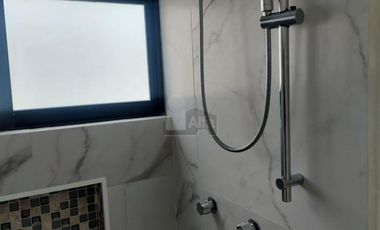 Venta casa 5 recs y 5.5 baños en Residencial RIO, Cancún Quintana Roo