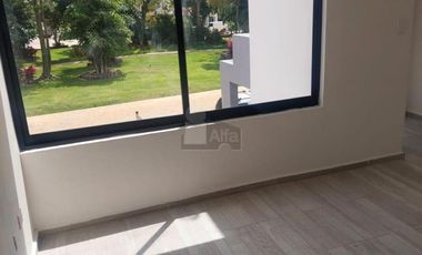 Venta casa 5 recs y 5.5 baños en Residencial RIO, Cancún Quintana Roo
