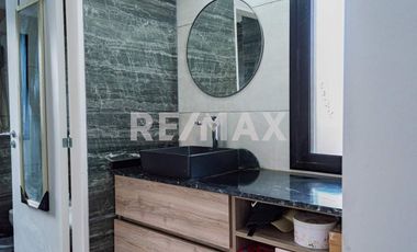 EN VENTA CASA 3 DORM C/ PILETA B° SANTA ANGELA III