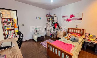 EN VENTA CASA 3 DORM C/ PILETA B° SANTA ANGELA III