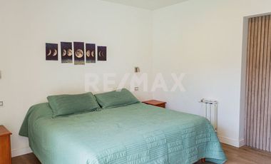 EN VENTA CASA 3 DORM C/ PILETA B° SANTA ANGELA III